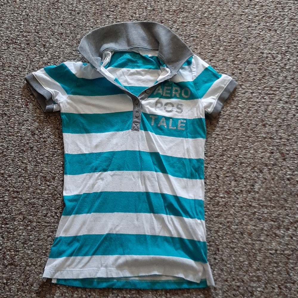 Aeropostale t short with collar